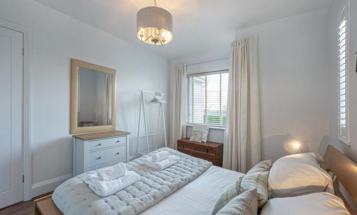 Bedroom 2B